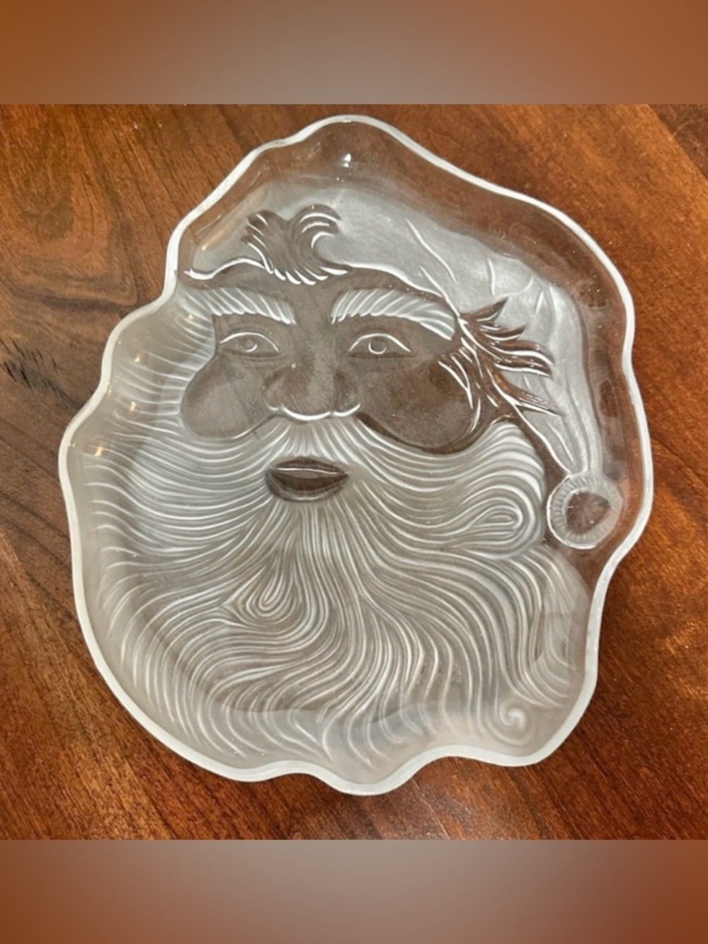 Celebrations Crystal Clear Santa Claus 8” Christmas Plate Frosted Candy Dish